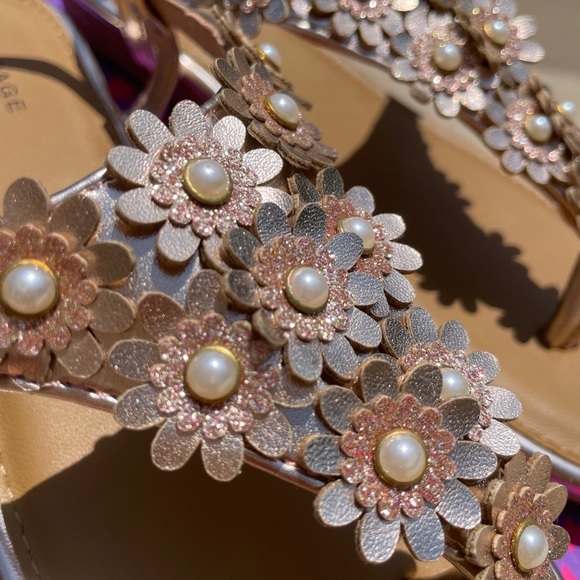 NEW Rampage Girls Sandals Brianna Rose Gold Sz 5 M (sizes 2 & 4 also Available) - Picture 7 of 12